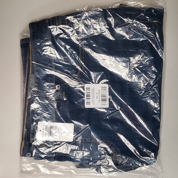 ❤️NWT VINTAGE TORRID SHORTS - 5" BOYFRIEND  STRETCH DENIM - MID RISE - SIZE 22 - Picture 4 of 9